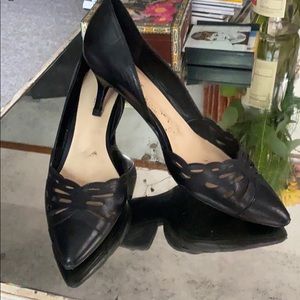 Leather kitten heel Nine West pumps Size 9